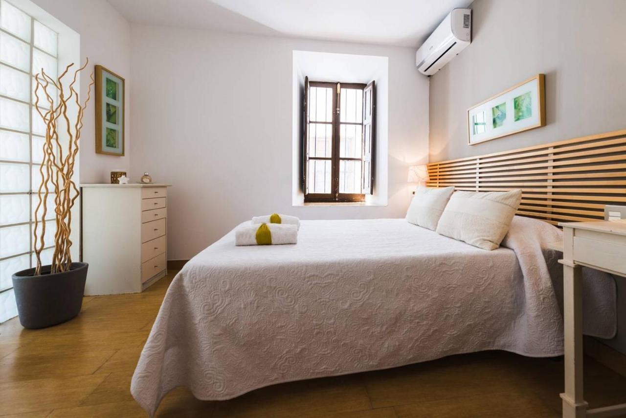 Casa Alhambra - Centro Historico Con Jardin Privado Appartement *