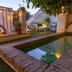 Casa Alhambra - Centro Histórico con Jardín Privado