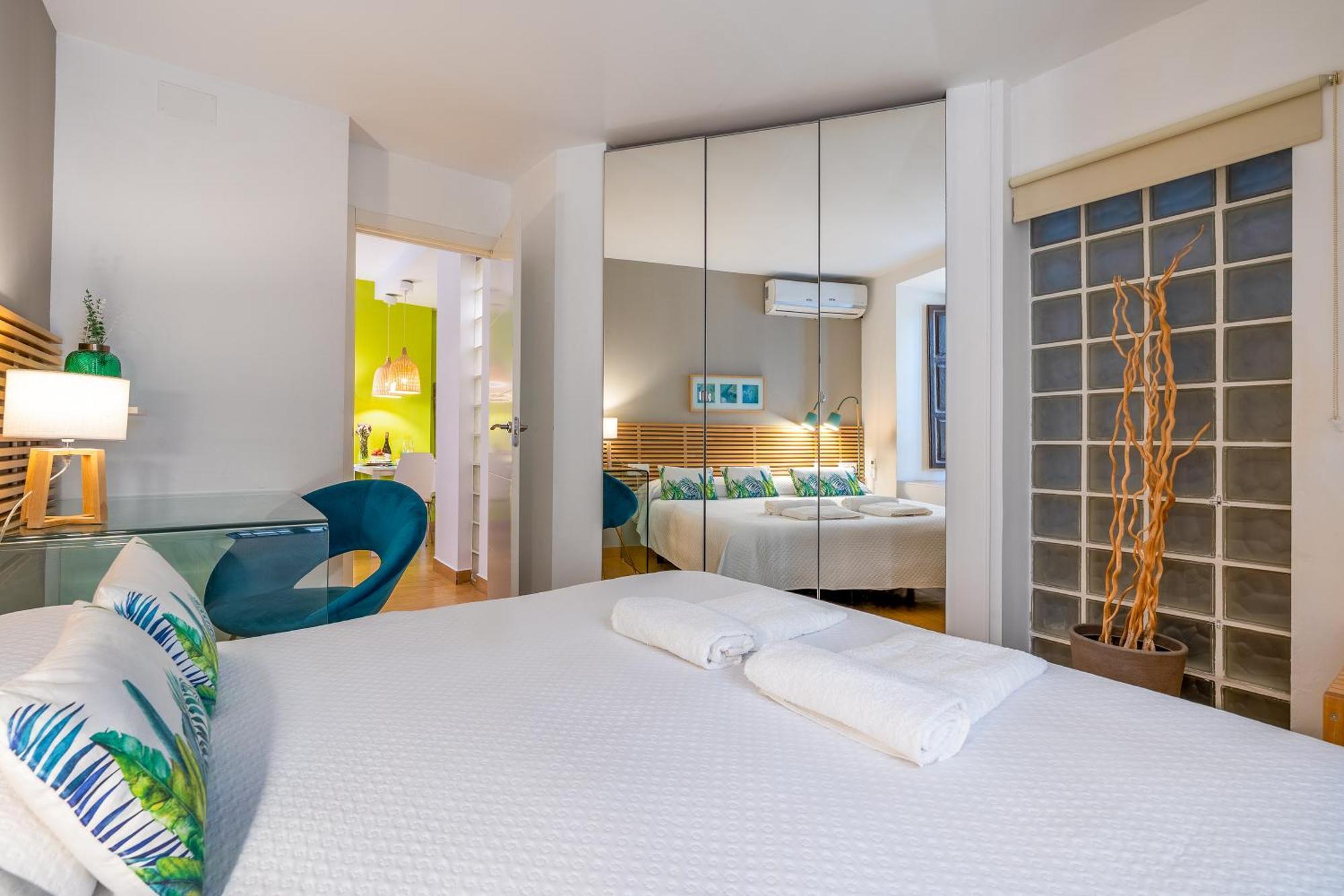 Apartamento Casa Alhambra - Centro Histórico Con Jardín Privado